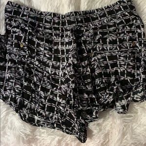 Black gap cotton shorts
